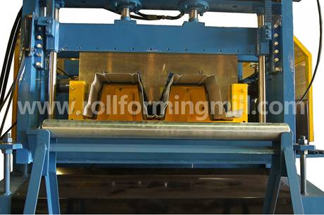 Машина для формирования рулона для профиля покрытия пола YX135-950